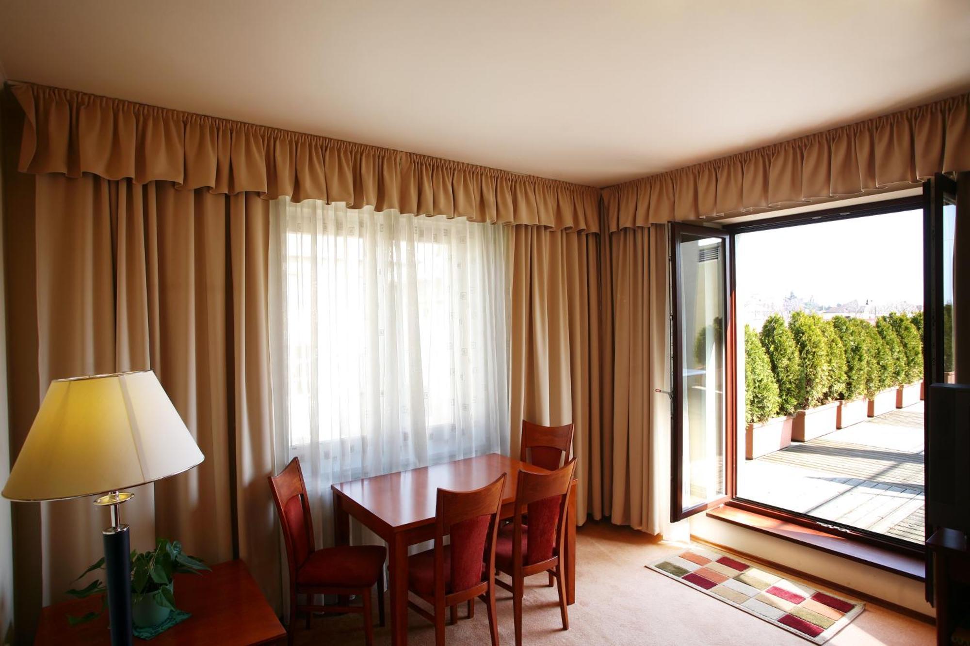 Hotel Matysak Bratislava Buitenkant foto