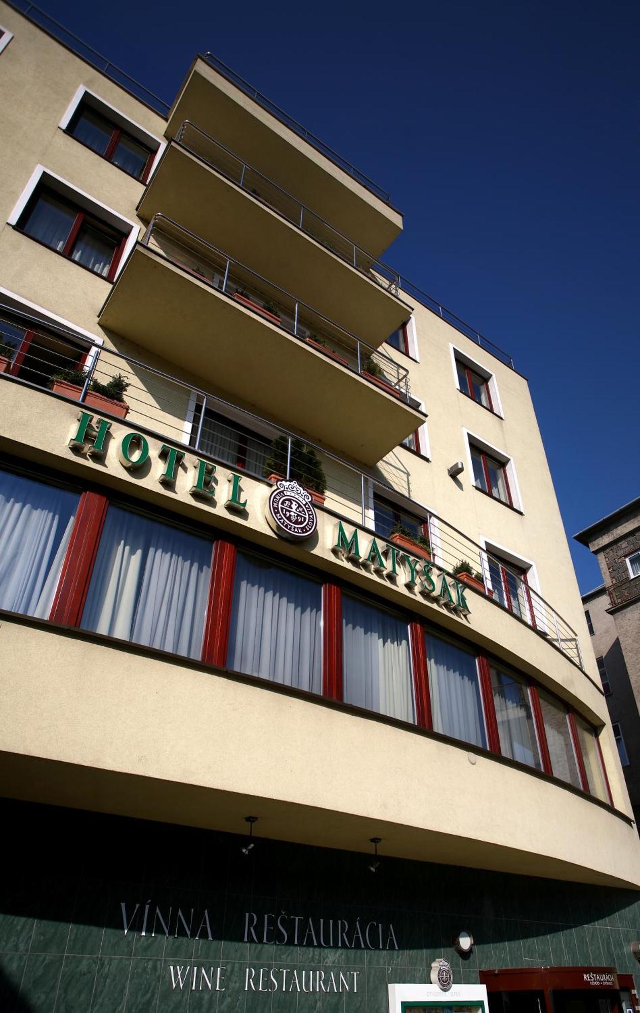 Hotel Matysak Bratislava Buitenkant foto