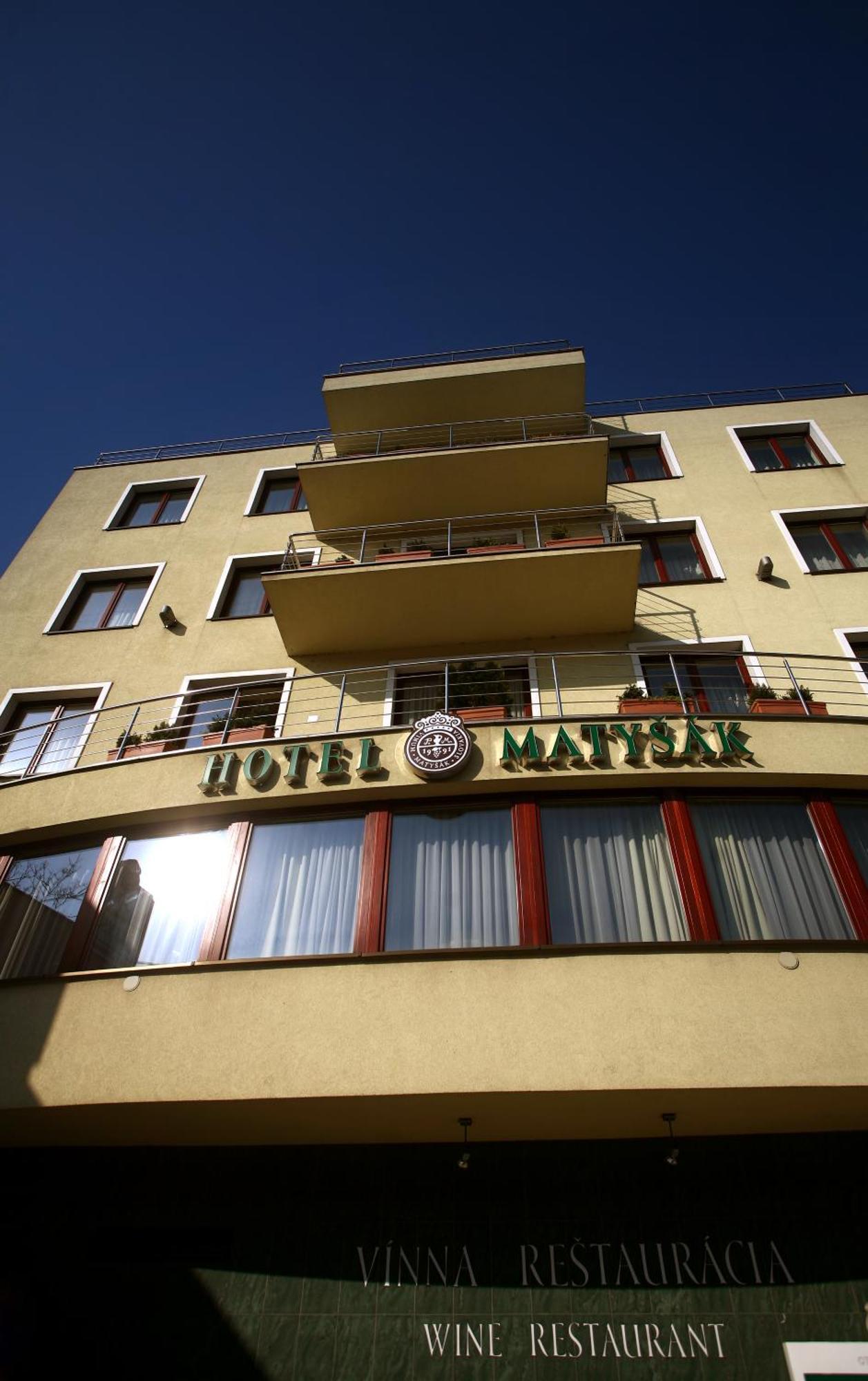 Hotel Matysak Bratislava Buitenkant foto