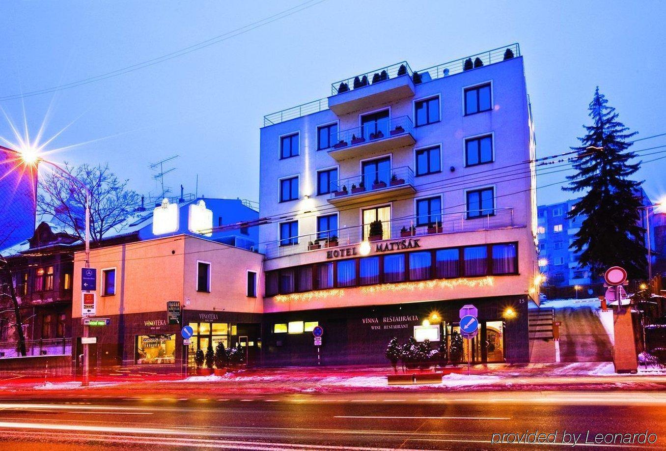 Hotel Matysak Bratislava Buitenkant foto