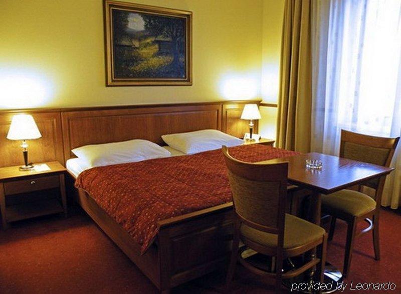 Hotel Matysak Bratislava Kamer foto