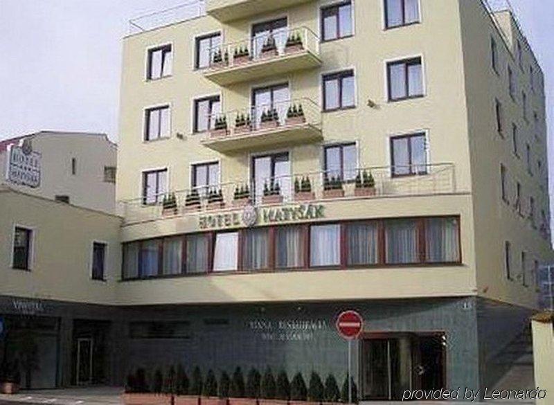 Hotel Matysak Bratislava Buitenkant foto
